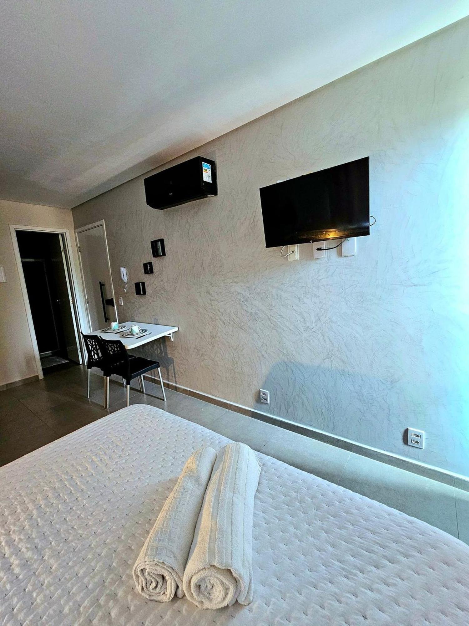 Apartamento Conforto E Modernidade No Del Porto By Hm *
